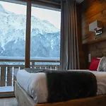 Les Campanules Hotel
