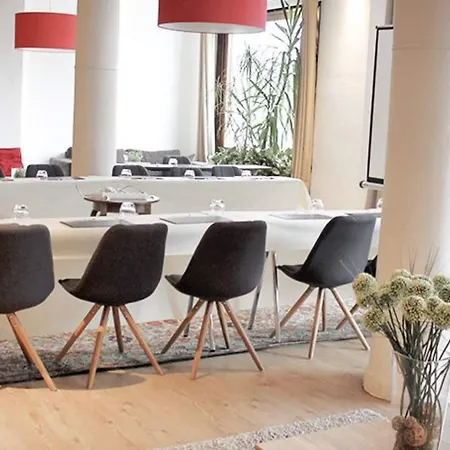 Les Campanules Hotel 2*