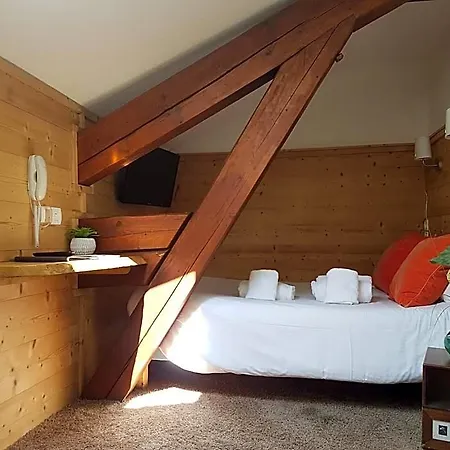 Les Campanules Hotel