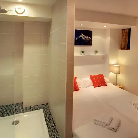 Hotel Les Campanules 2*
